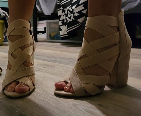 small pussy onlyfans beautiful naked picture