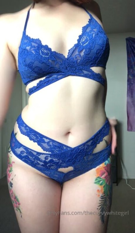 LivsSecretLife exclusive star photo