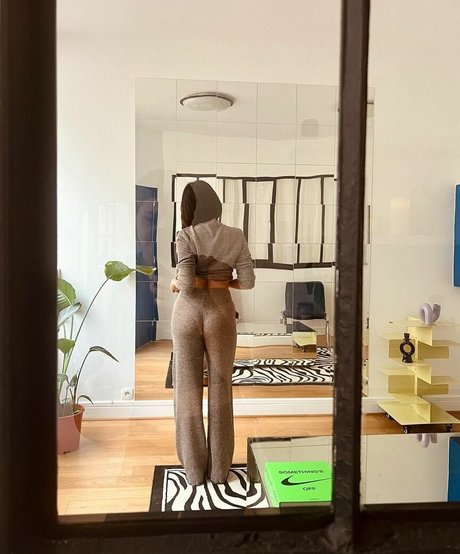 shemale cumshot onlyfans adult gallery