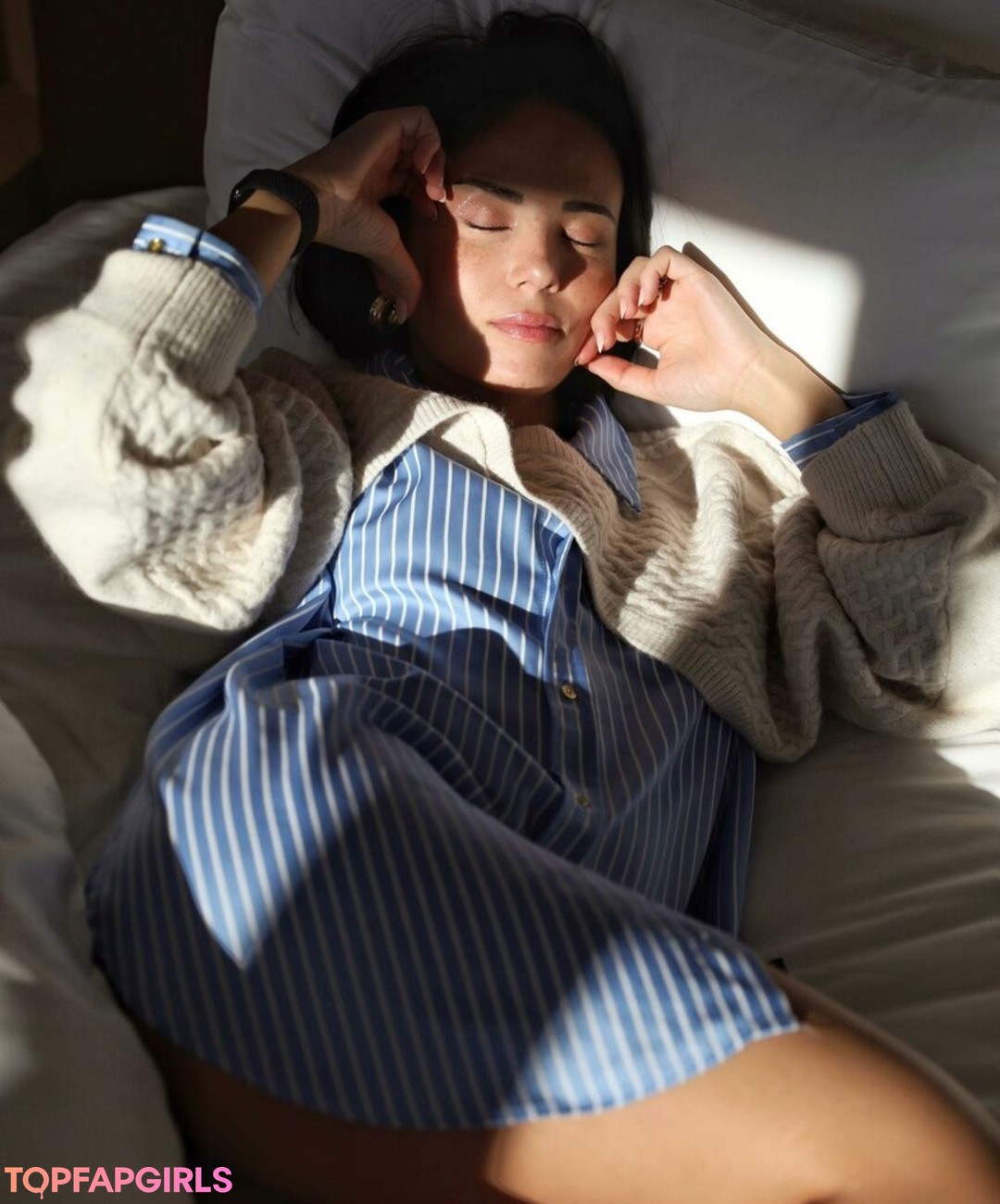 Agathe Auproux pornstar sexy galleries