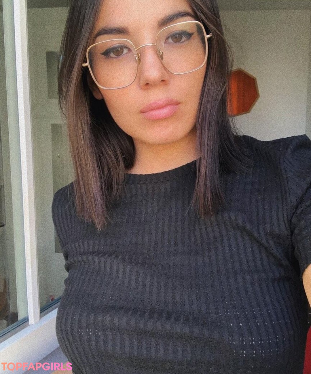 Agathe Auproux beautiful star images