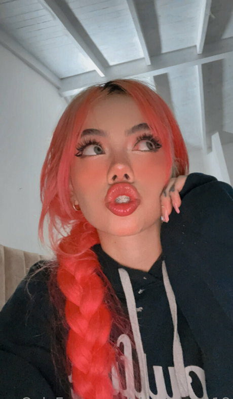 skinny asian onlyfans hot sexy photos