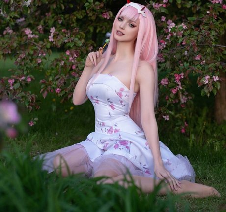 MightyRaccoon erotic pornstar pictures