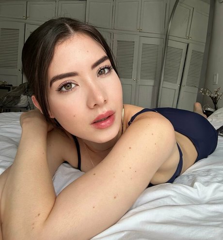 curvy nude onlyfans xxx archive