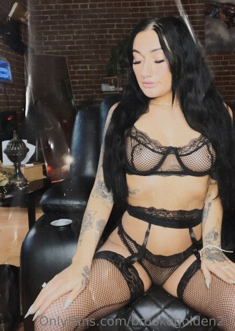 Brooke Golden free model gallery