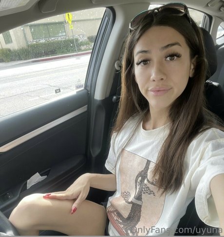 Uyuna nudes model galleries