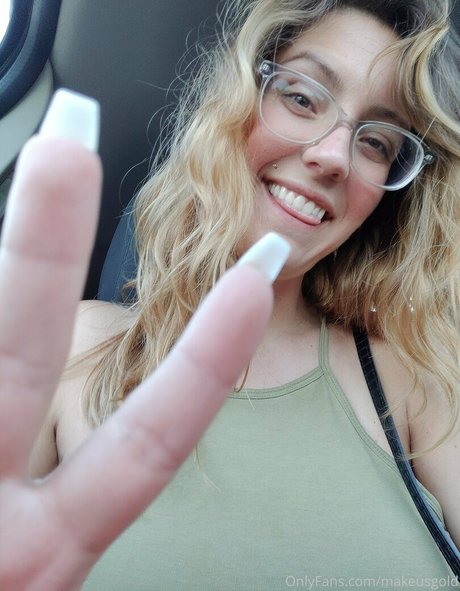 justjovixo naked actress picture