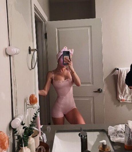 strapon onlyfans beautiful naked galleries