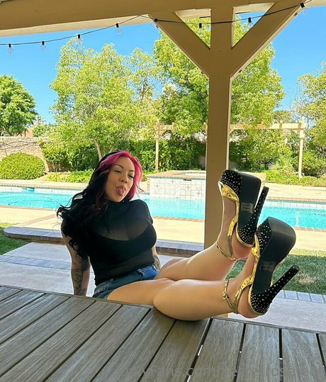 secretrosefeet high quality star images