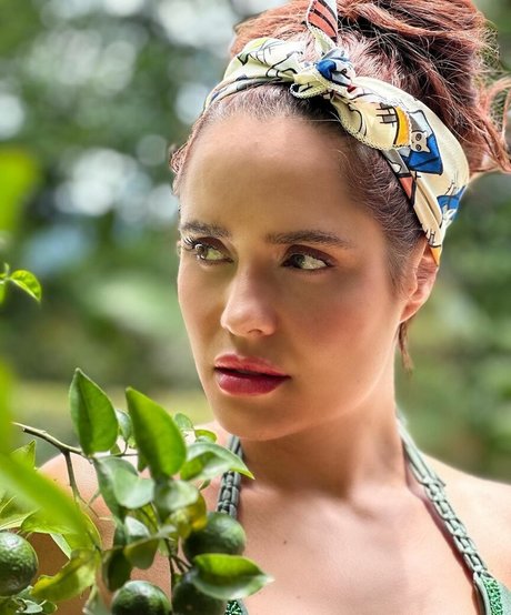 Ana Lucia Dominguez erotic actress picture