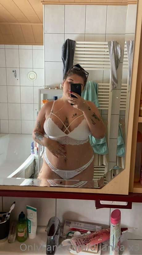 diianaa x3 xxx actress gallery