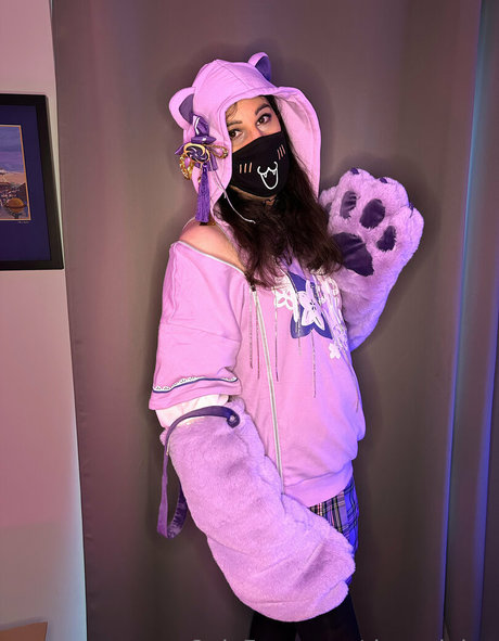 rinavolpina pornstar adult img