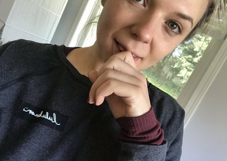 smile onlyfans nice pictures