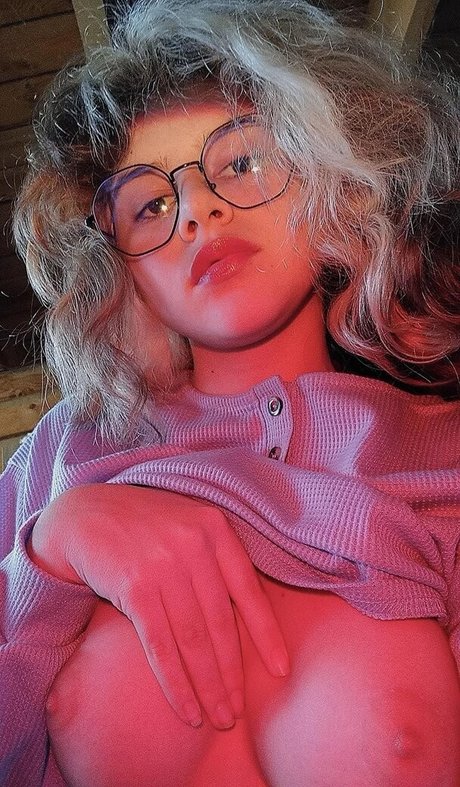 StrangeRabbit pornstar hd galleries