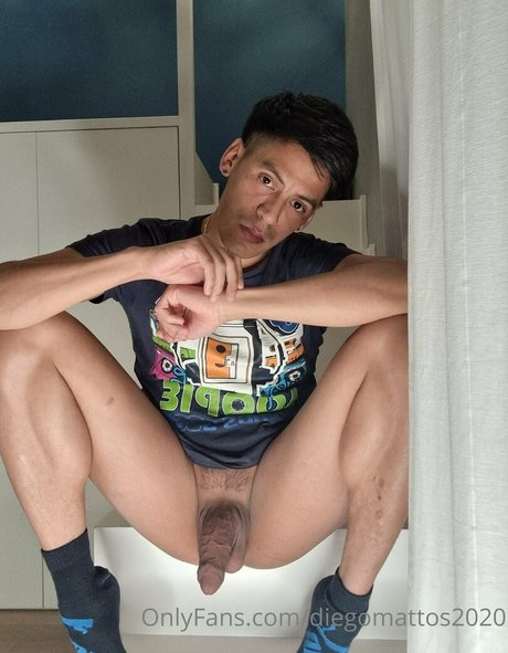 sexy black onlyfans top pics