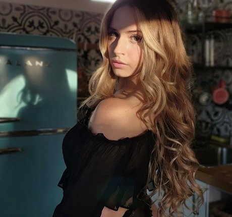 Gillian Aprils pornstar exclusive galleries