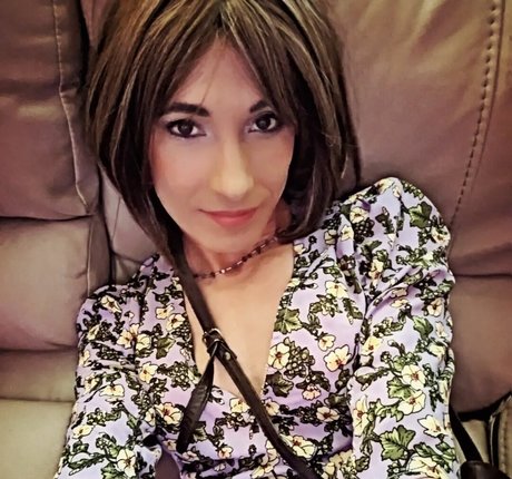 Jennifer London porn actress pictures