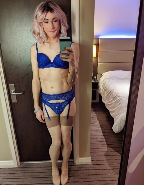 Jennifer London adult actress photo