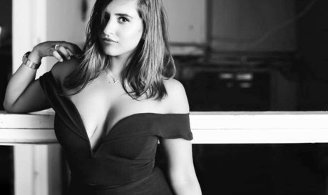 Katerina Entmann hd pornstar pics