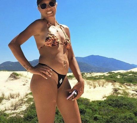 strapon onlyfans xxx pics