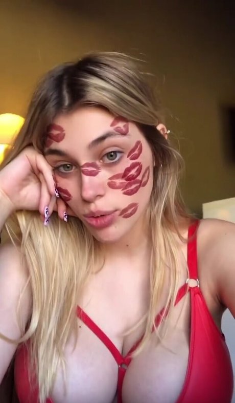 Curvy Goddesses pretty model photos