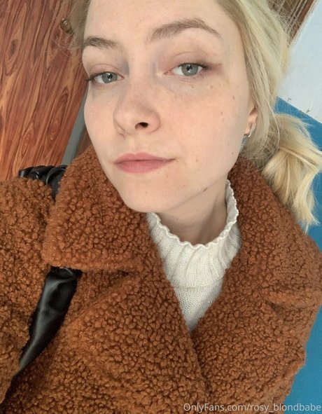 rosy blondbabe model sexy img