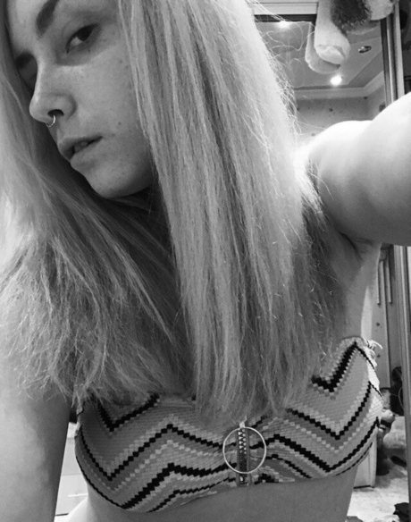 rosy blondbabe pornstar high quality picture