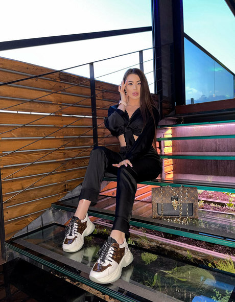 dinadimond nude pornstar image