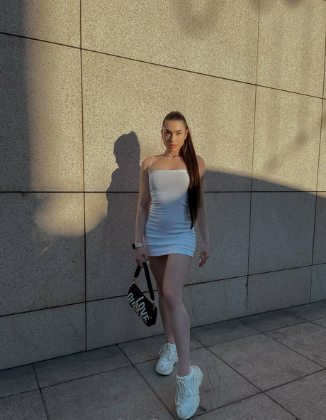 dinadimond sexy star pic