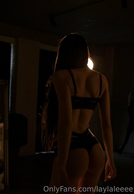 dinadimond hot actress galleries