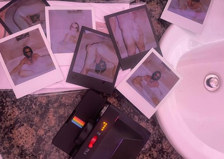 bradnewman pretty model archive