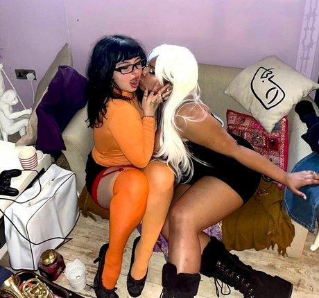 Maddy Adderley high quality star pics