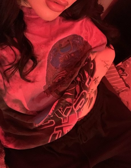 nattiethebaddie xxx model pictures