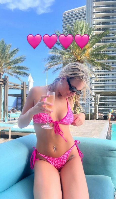 Kyla Deaver pretty actress pictures