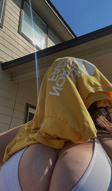 Julitka Tiutiunic model perfect img