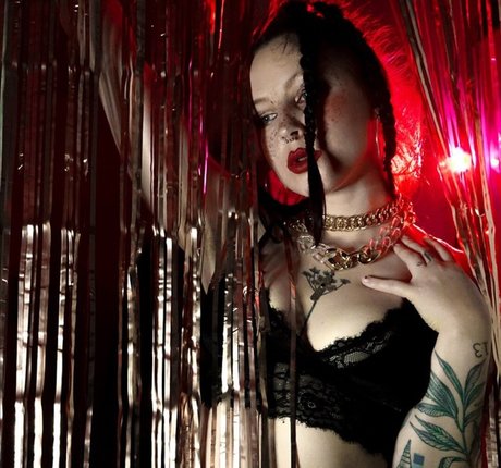 Angelina Vehera high quality actress gallery