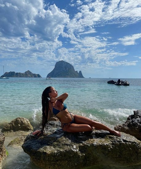 Sara Izquierdo pornstar pretty galleries