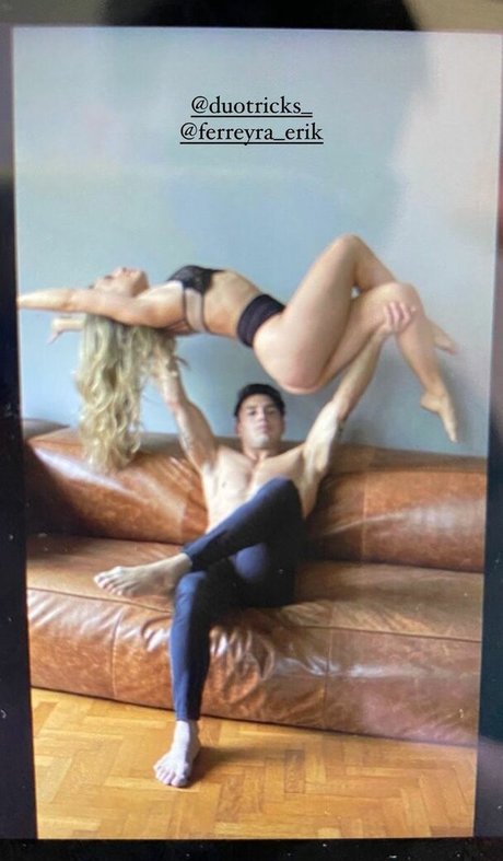 girl on girl onlyfans art porn picture