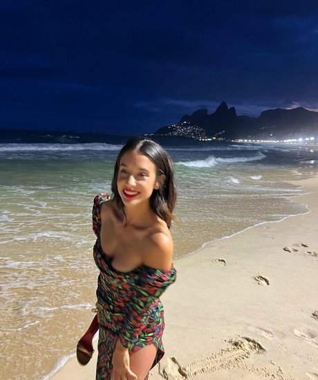 Maria Pedraza pornographic model photo