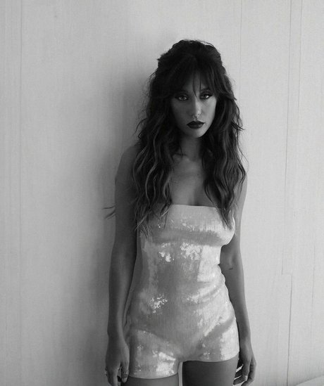 Maria Pedraza star pics