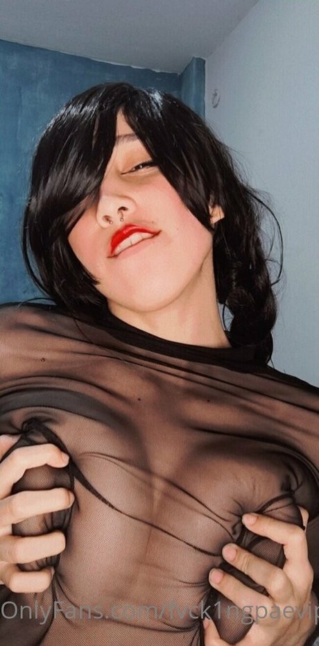 playfulgothdomme model top image