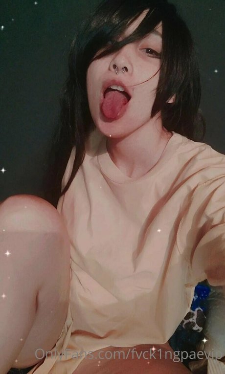 playfulgothdomme Profile