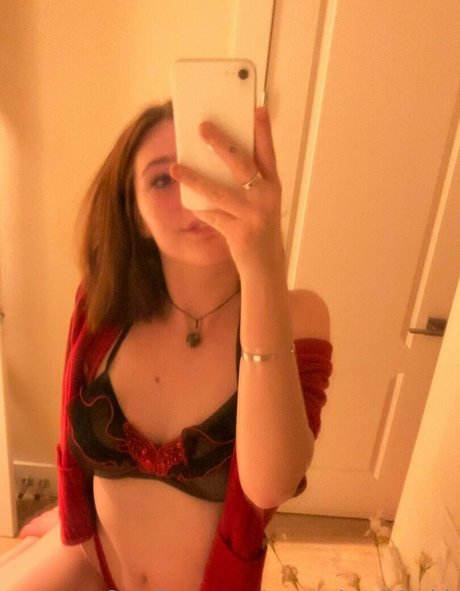 meow4meb1tchh model high quality pics