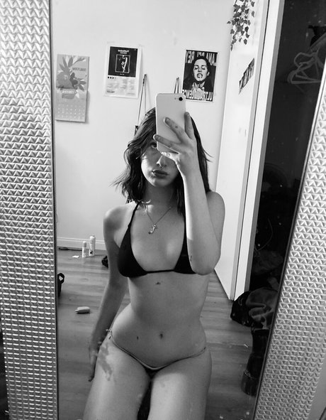 meow4meb1tchh beautiful model archive