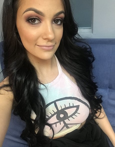 sofiryanxoxoxo star porn archive