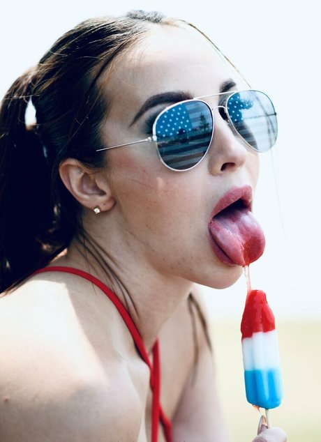 tan onlyfans hot photos