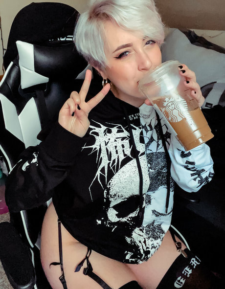 lesbian fingering onlyfans sexy xxx pictures