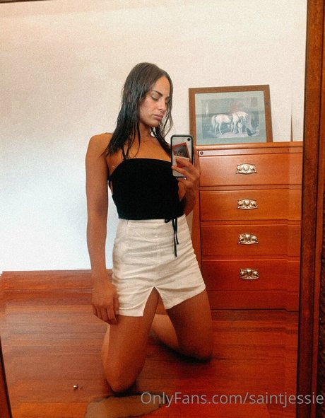 saintjessie pornstar picture