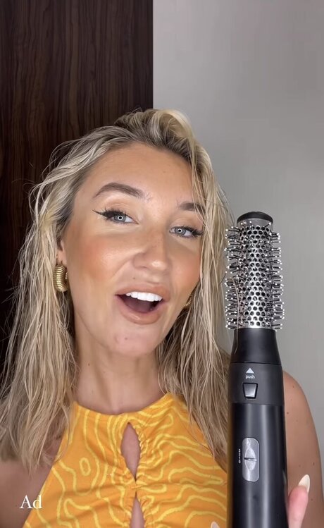 Megan McKenna nice pornstar pics