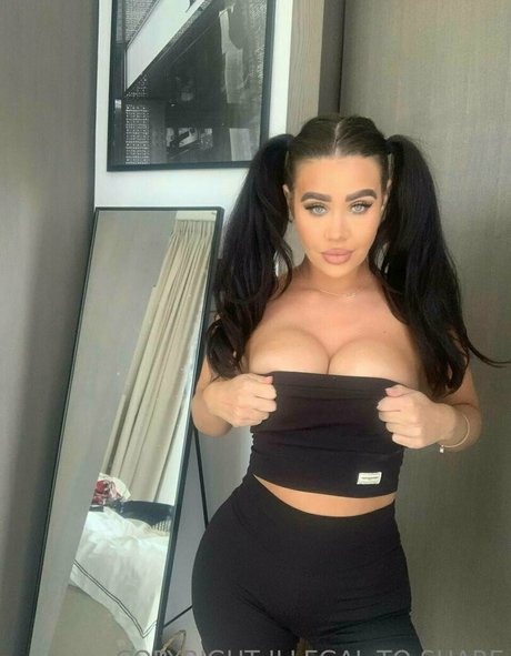 asian shemale onlyfans naked archive